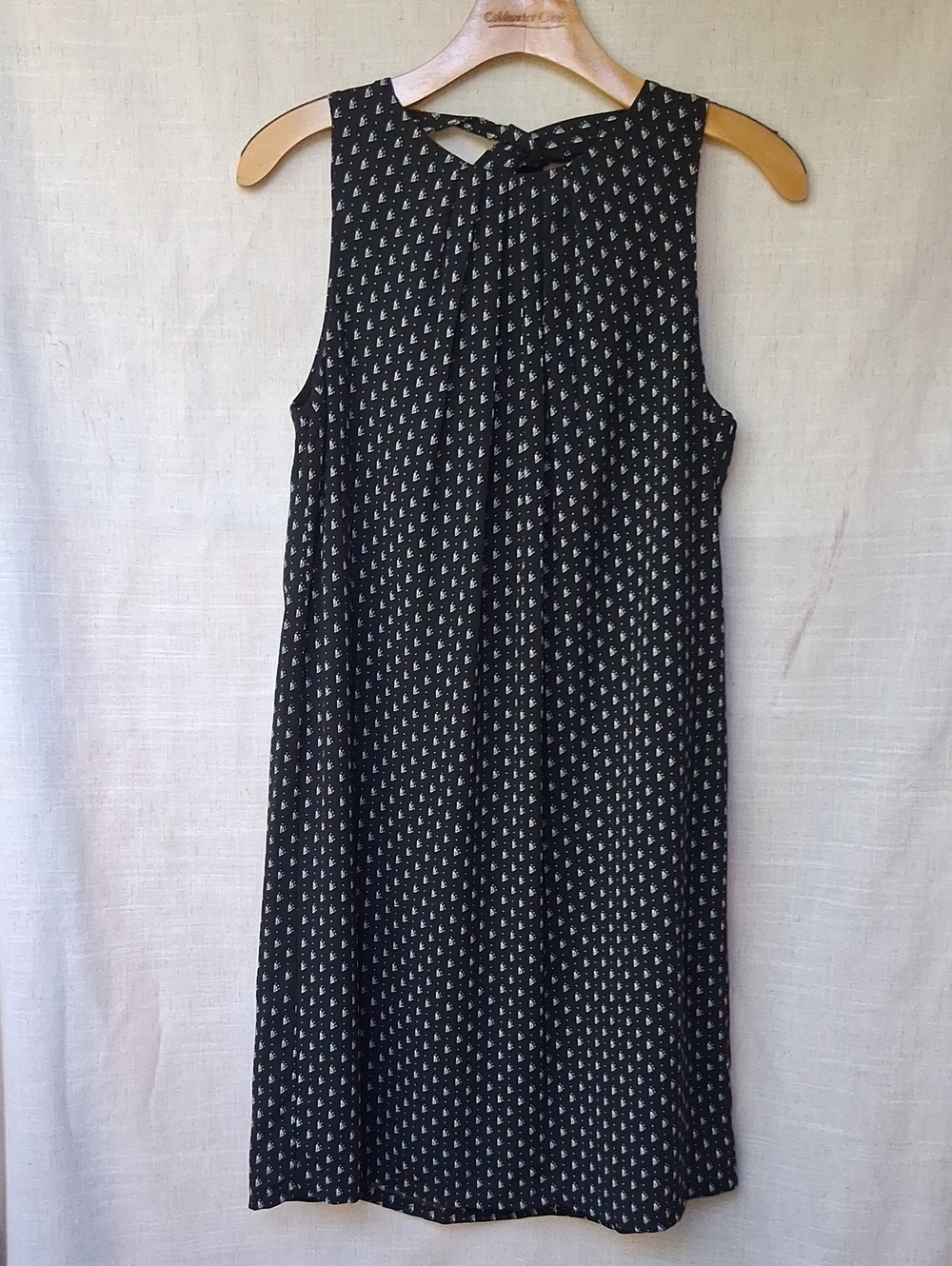 H&M Black Sleeveless Printed Shift Dress 10